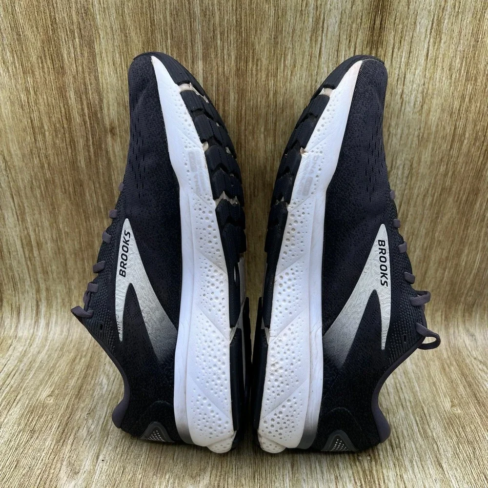 Brooks Ghost 16 Men's Size 11.5 Black Ebony Sneakers Running Shoes 1104181D090